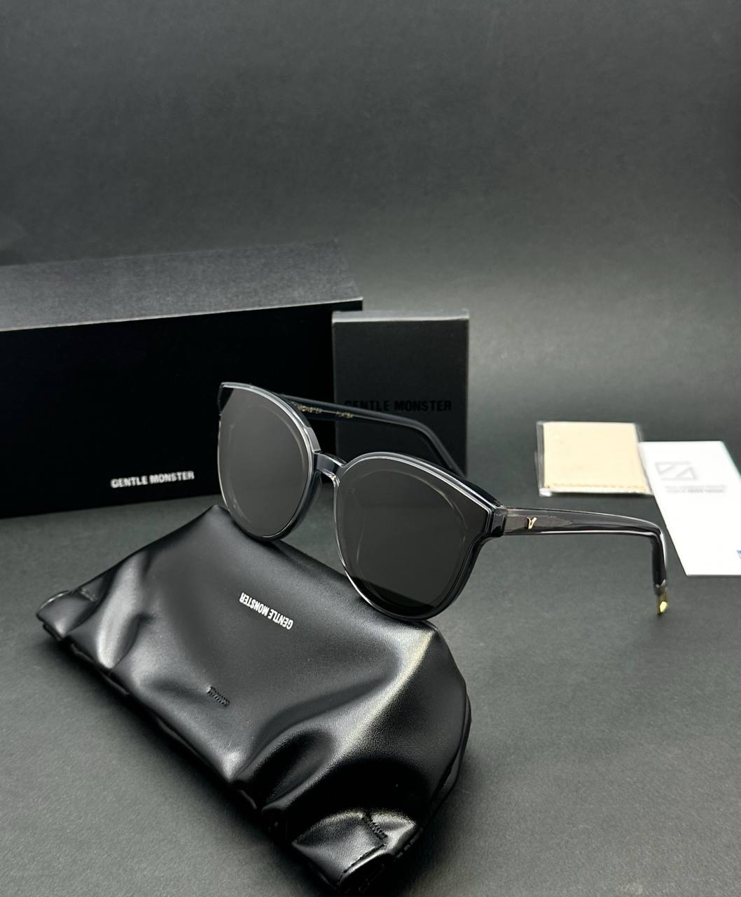 عینک مردانه جنتل مانستر اورجینال مدلblack peterرنگ طوسی