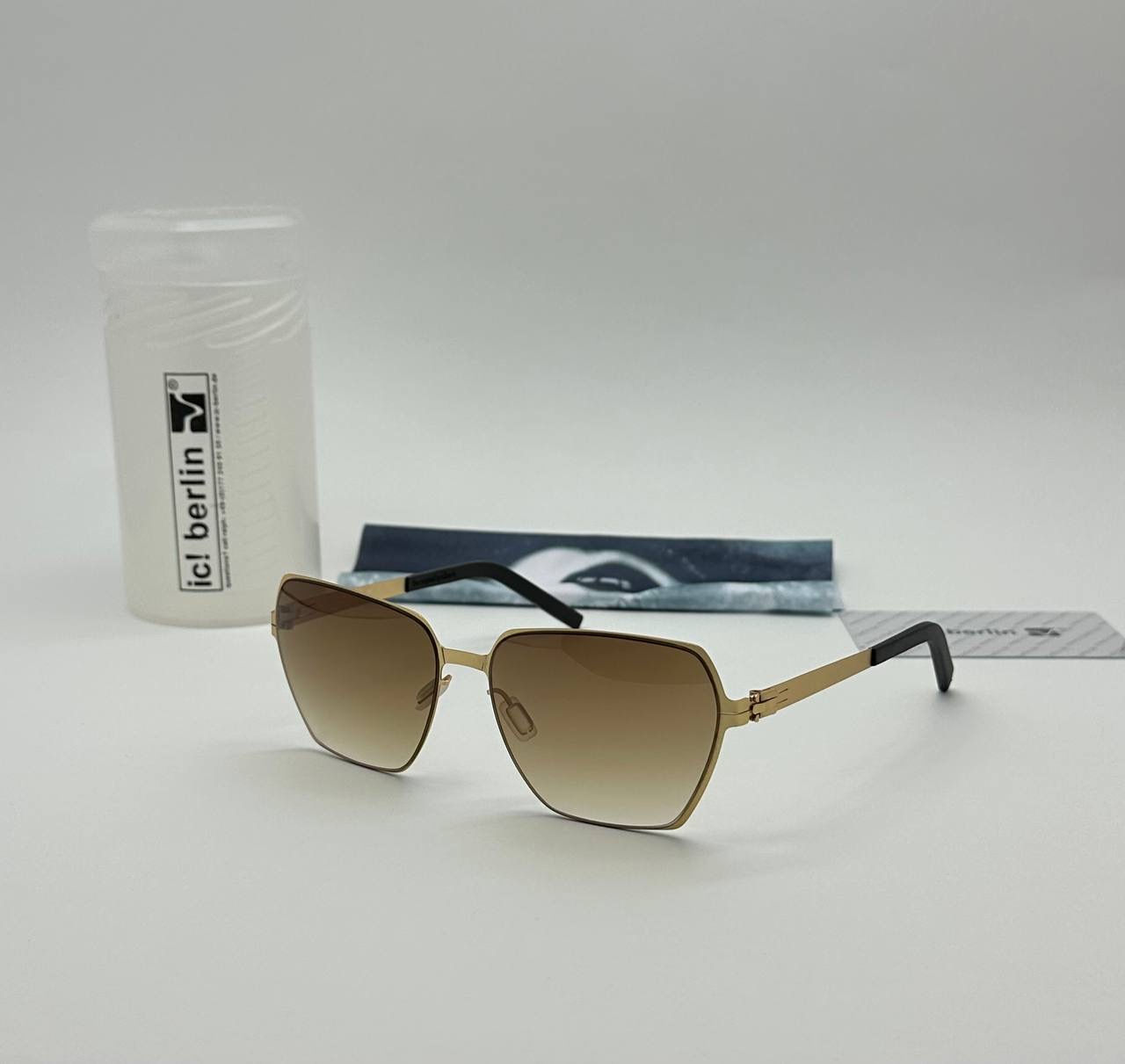 عینک یونیسکس ایس برلین اورجینالdeanطلایی