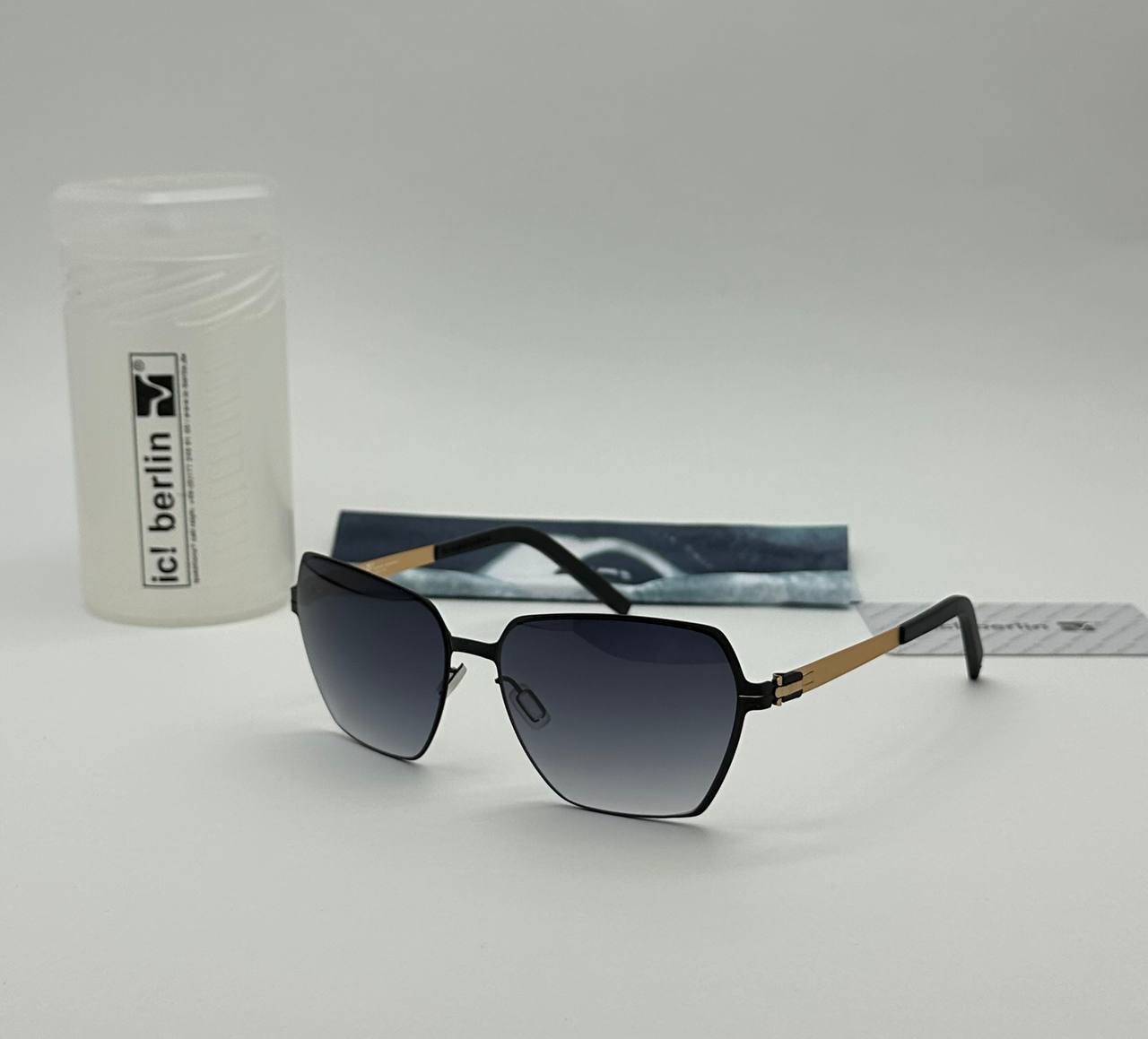 عینک افتابی زنانه ایس برلین اورجینال dean