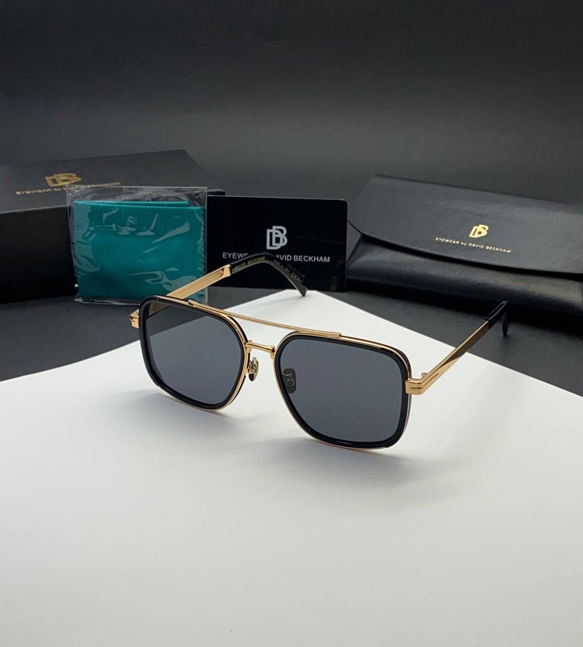 عینک مردانه دیویدبکهام اورجینال davidbeckham db7083