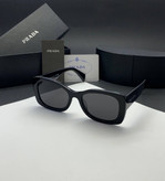 عینک افتابی زنانه پرادا اصل