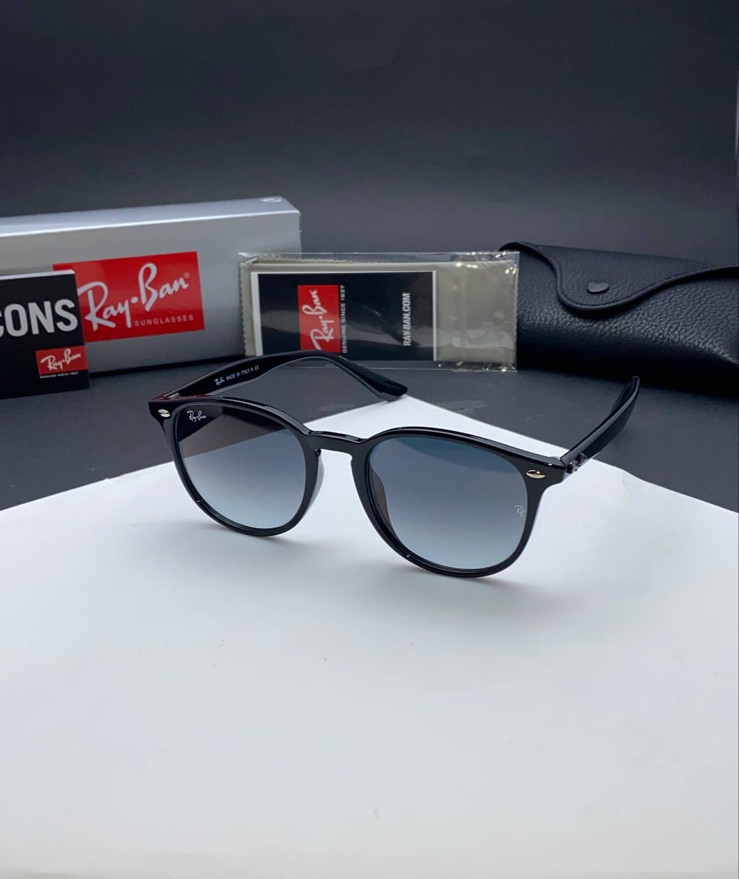 عینک افتابی فریم مات