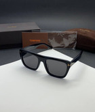 عینک مشکی ساده