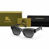 عینک افتابی زنانه بربری مدلburberry eb4445 اورجینال