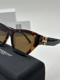 عینک افتابی زنانه ژیوانشی مدلgivenchy 40045اورجینال