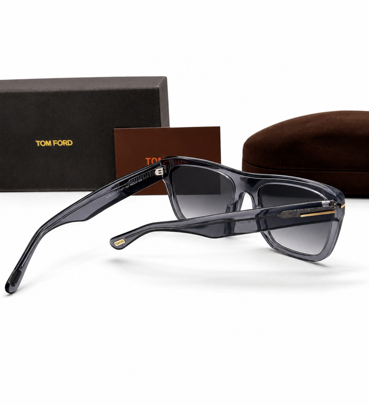 عینک افتابی تامفورد مدلtomford ft1077 اورجینال